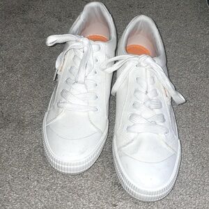 2/$30:Rocket Dog shoes white tennis shoes size 12 canvas new